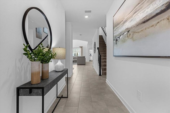 Image No.3-5 Bed Property for sale