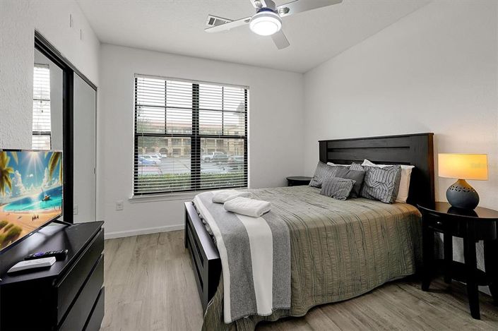 Image No.19-3 Bed Property for sale