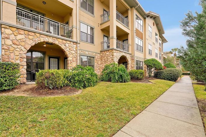 Image No.29-3 Bed Property for sale