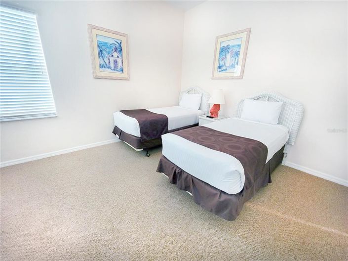 Image No.23-3 Bed Property for sale