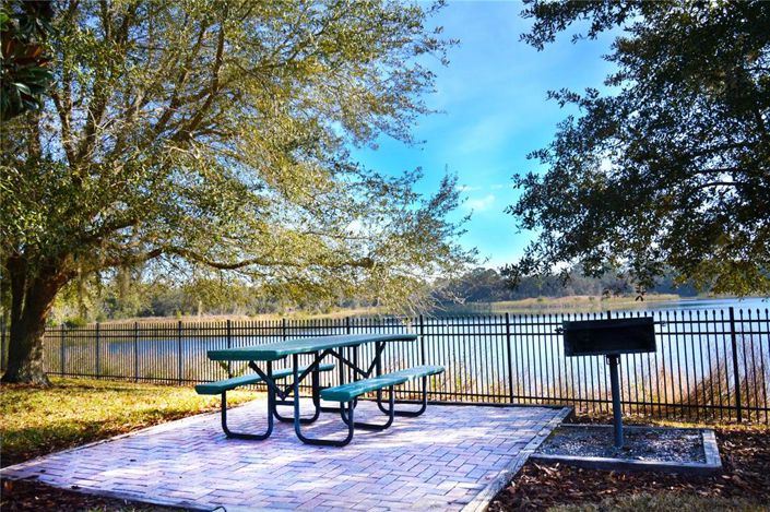 Image No.38-3 Bed Property for sale