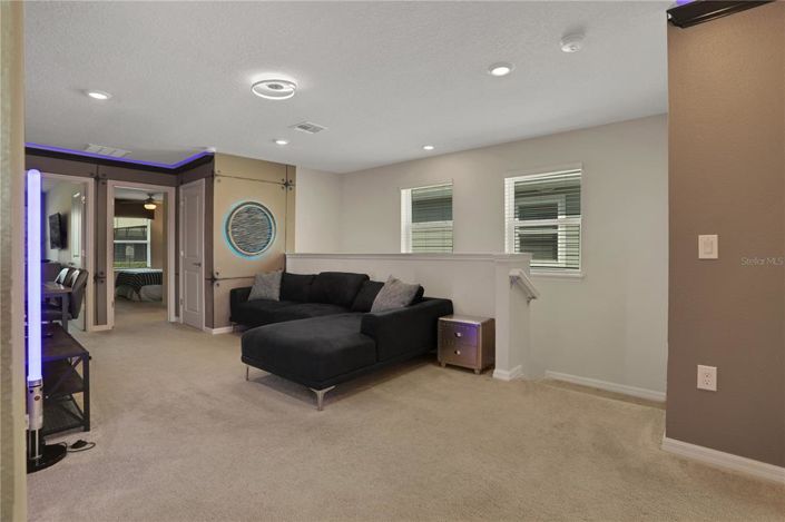 Image No.33-5 Bed Townhouse for sale