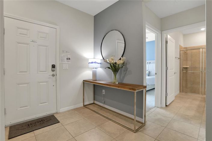 Image No.6-5 Bed Townhouse for sale