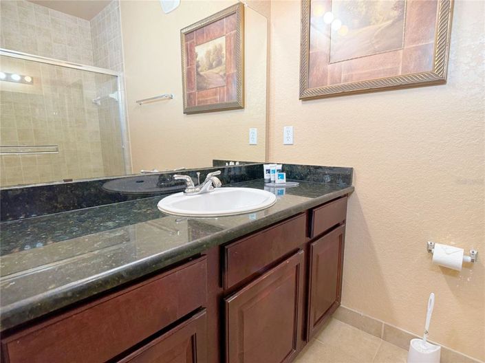 Image No.14-2 Bed Property for sale