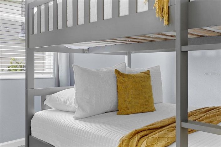 Image No.14-2 Bed Property for sale