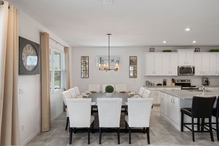 Image No.18-9 Bed Property for sale