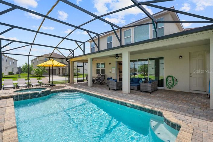 Image No.40-9 Bed Property for sale