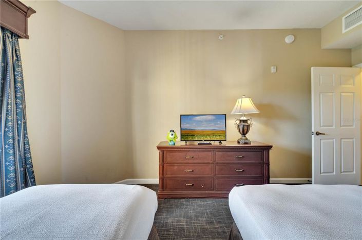 Image No.20-2 Bed Property for sale