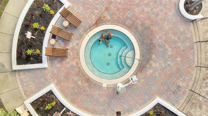 Image No.4-2 Bed Property for sale