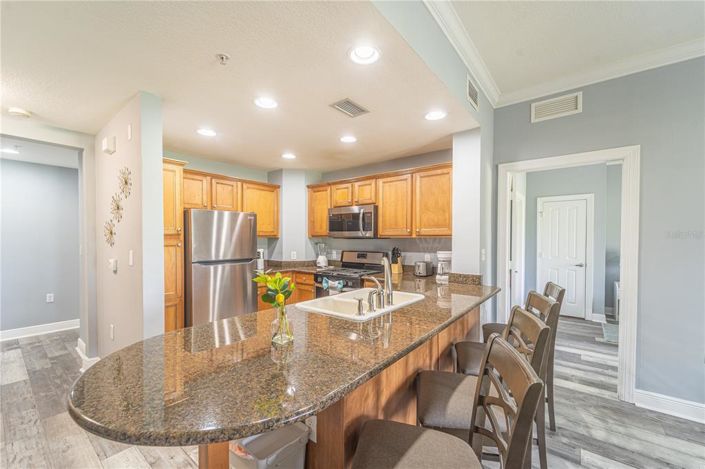 Image No.12-3 Bed Property for sale