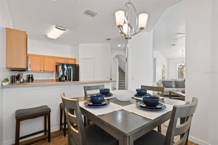 Image No.25-5 Bed Property for sale