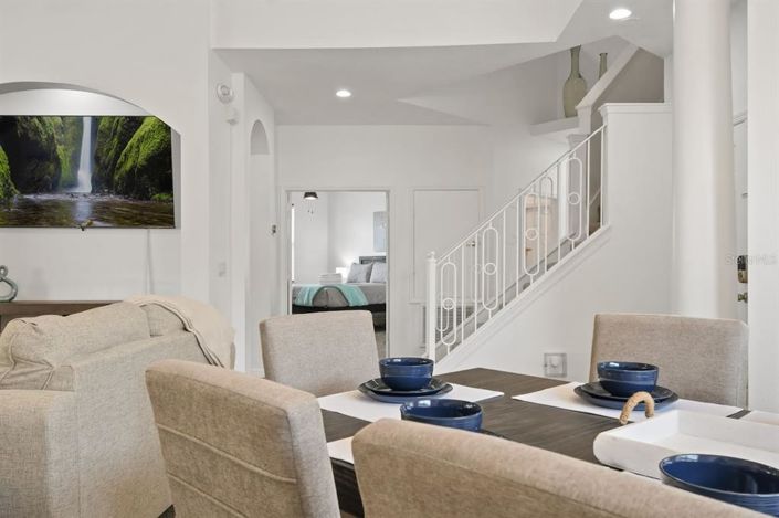 Image No.32-5 Bed Property for sale