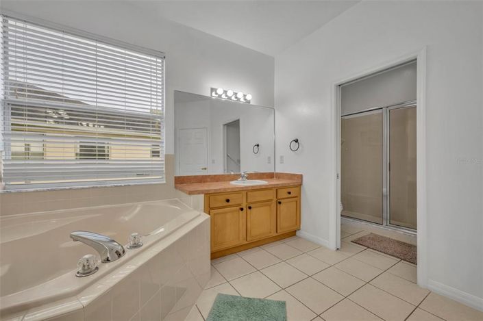 Image No.43-5 Bed Property for sale