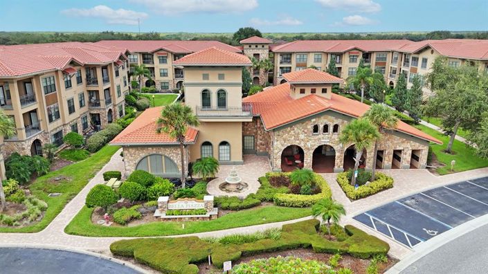 Image No.22-3 Bed Property for sale