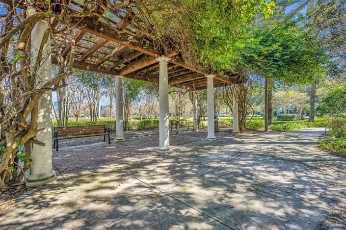 Image No.40-3 Bed Property for sale