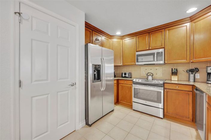 Image No.8-3 Bed Property for sale