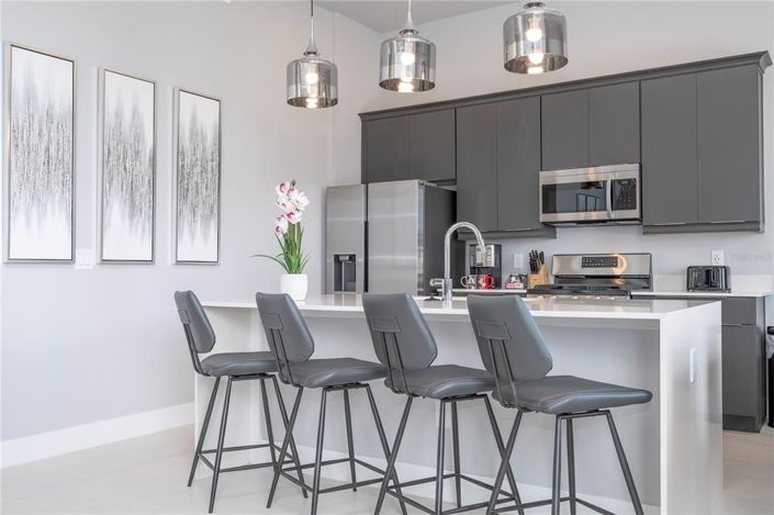 Image No.10-5 Bed Property for sale