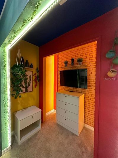 Image No.36-5 Bed Townhouse for sale