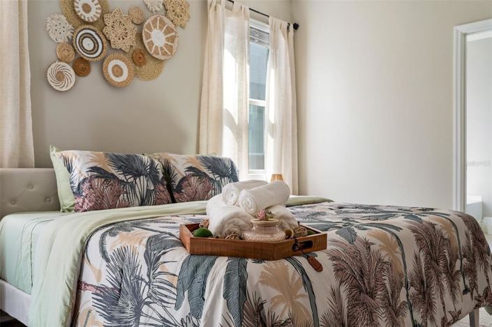 Image No.17-5 Bed Property for sale