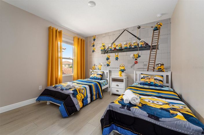 Image No.40-5 Bed Property for sale