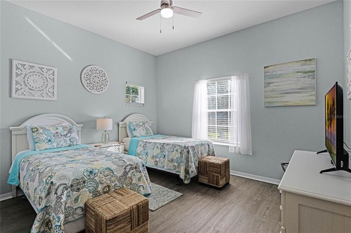 Image No.17-2 Bed Property for sale