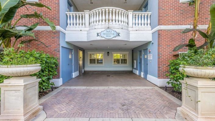Image No.1-3 Bed Property for sale