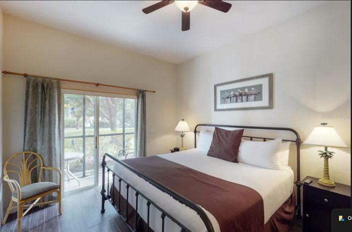 Image No.13-3 Bed Property for sale