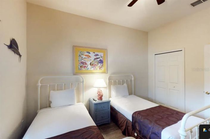 Image No.21-3 Bed Property for sale