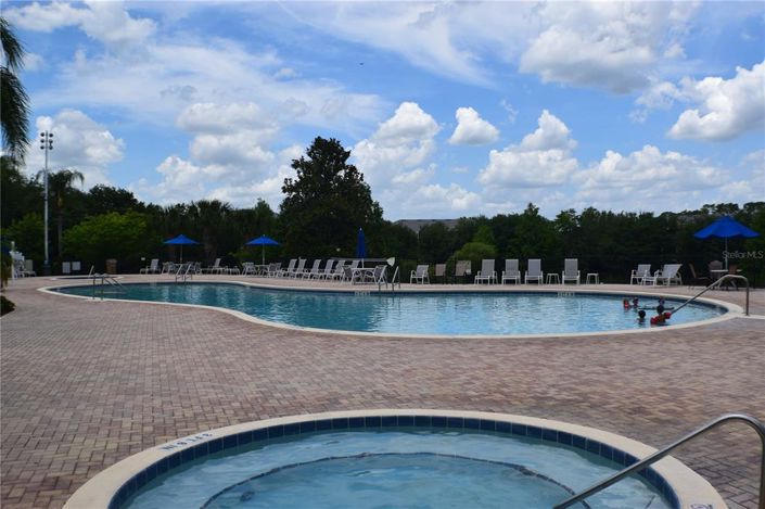 Image No.38-3 Bed Property for sale