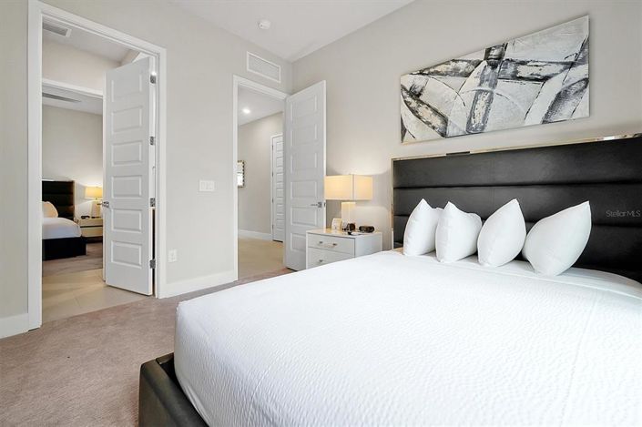 Image No.21-3 Bed Property for sale