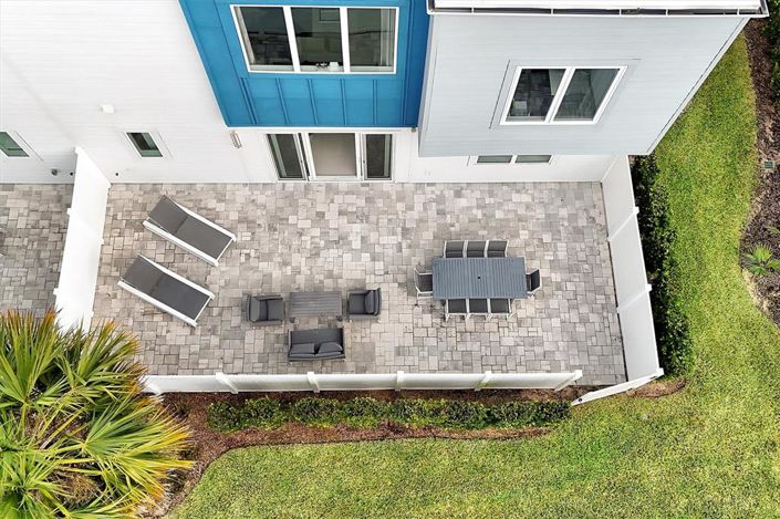 Image No.38-3 Bed Property for sale