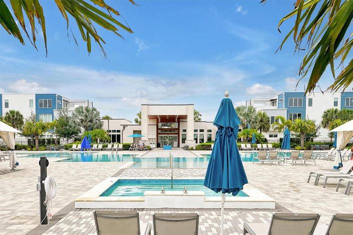 Image No.48-3 Bed Property for sale