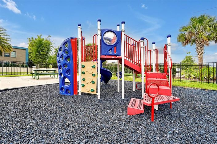 Image No.50-3 Bed Property for sale