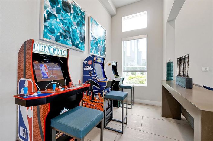 Image No.58-3 Bed Property for sale