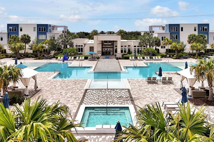 Image No.59-3 Bed Property for sale