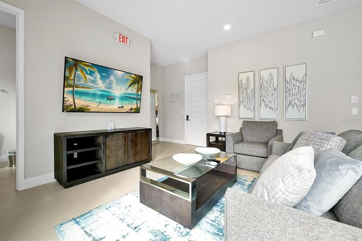 Image No.7-3 Bed Property for sale