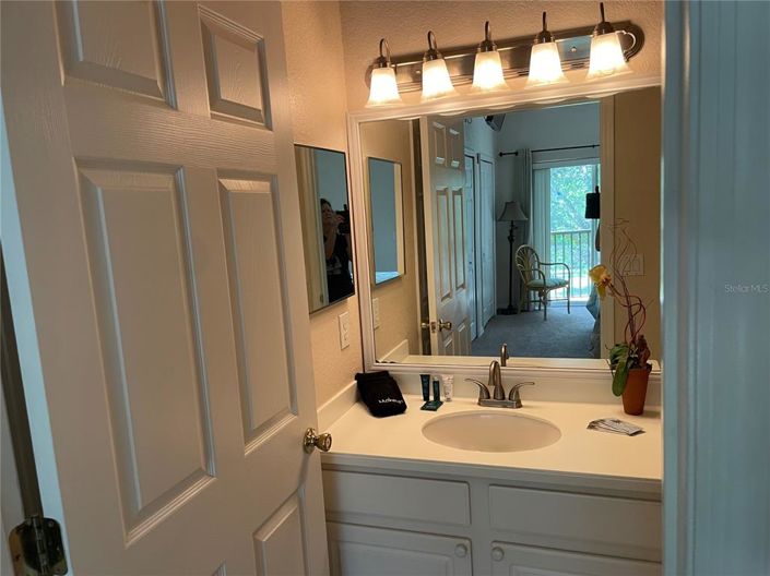 Image No.28-3 Bed Property for sale