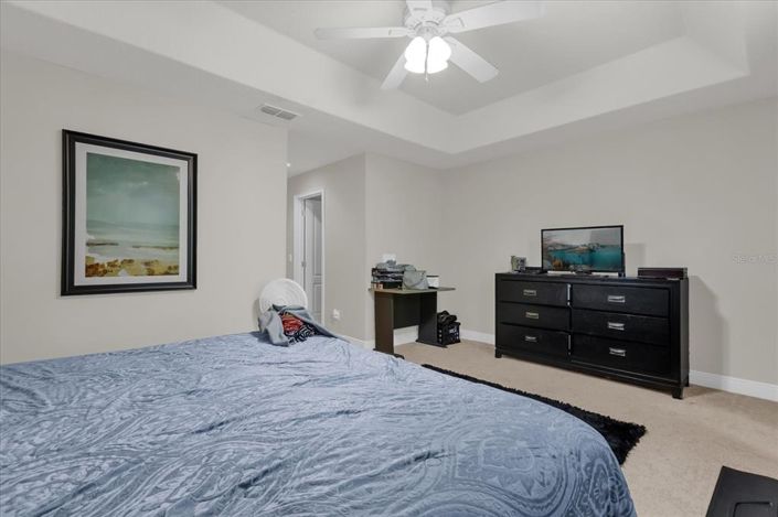 Image No.17-3 Bed Townhouse for sale