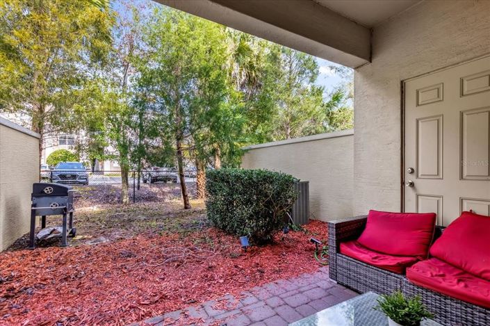 Image No.24-3 Bed Townhouse for sale