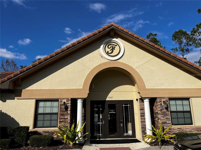 Image No.26-3 Bed Townhouse for sale