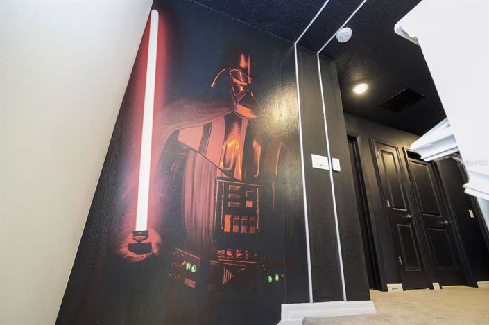 Image No.15-5 Bed Townhouse for sale