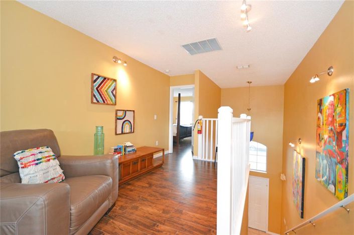 Image No.25-7 Bed Property for sale