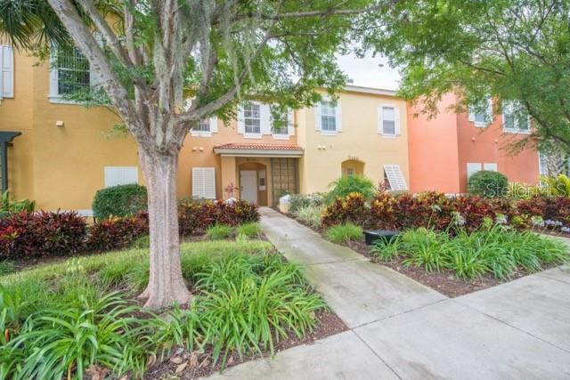Image No.1-3 Bed Townhouse for sale