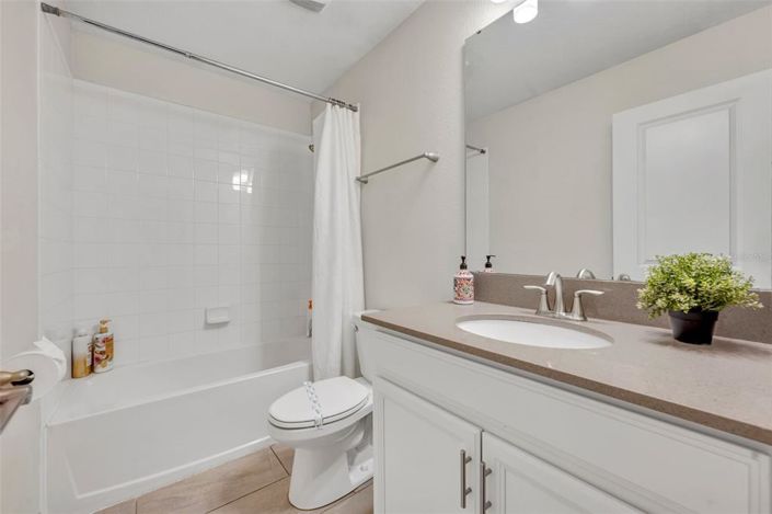 Image No.37-8 Bed Property for sale