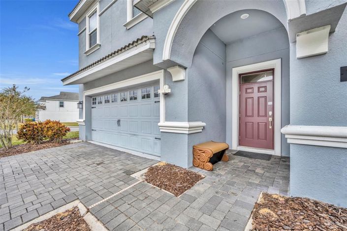 Image No.6-8 Bed Property for sale