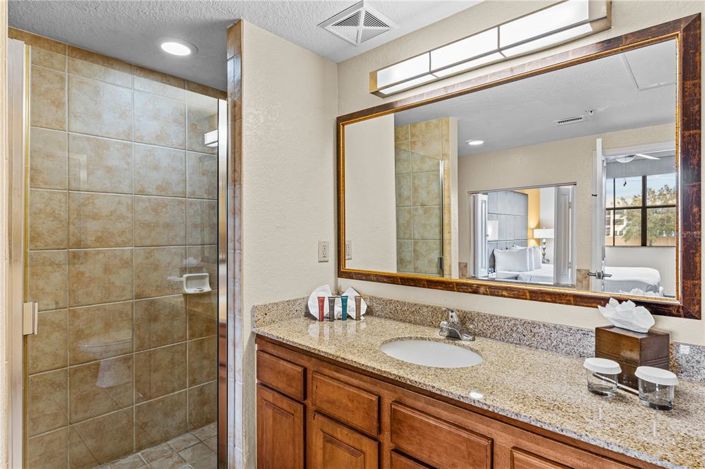 Image No.22-2 Bed Property for sale