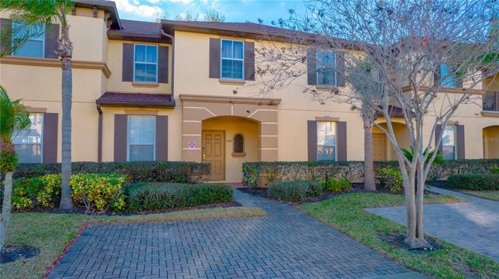Image No.1-3 Bed Townhouse for sale