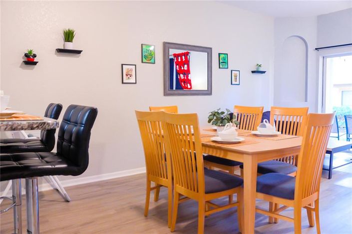 Image No.19-3 Bed Townhouse for sale