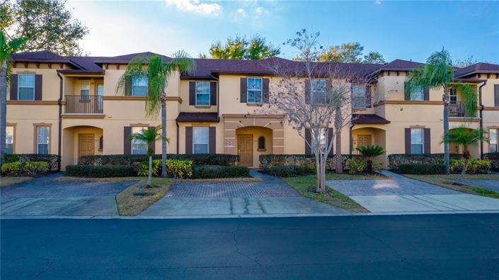 Image No.2-3 Bed Townhouse for sale