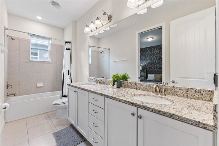 Image No.41-4 Bed Property for sale